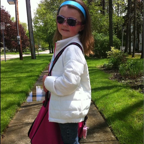 Meet your Posher, Cassidie - Picture 4 of 5